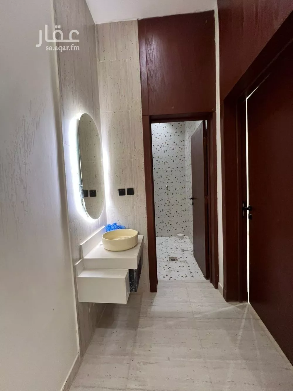 فيلا 7 غرف في طويق 9