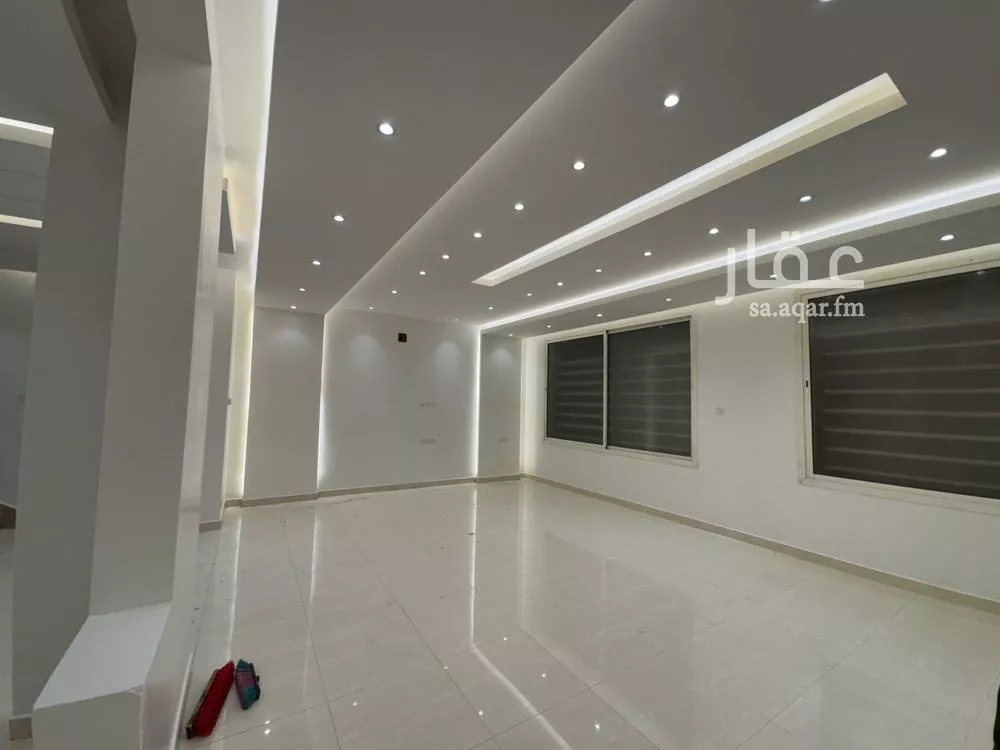 5 bedroom villa in Al Narjis 15