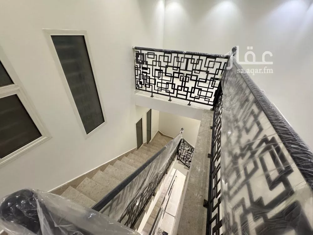 5 bedroom villa in Al Narjis 18