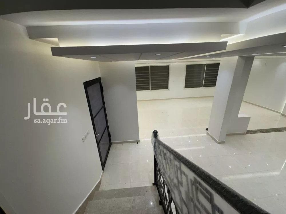 5 bedroom villa in Al Narjis 20