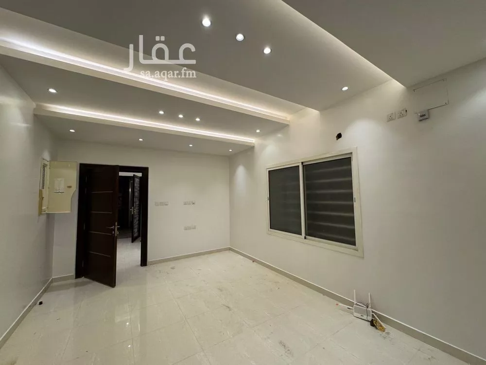 5 bedroom villa in Al Narjis 9