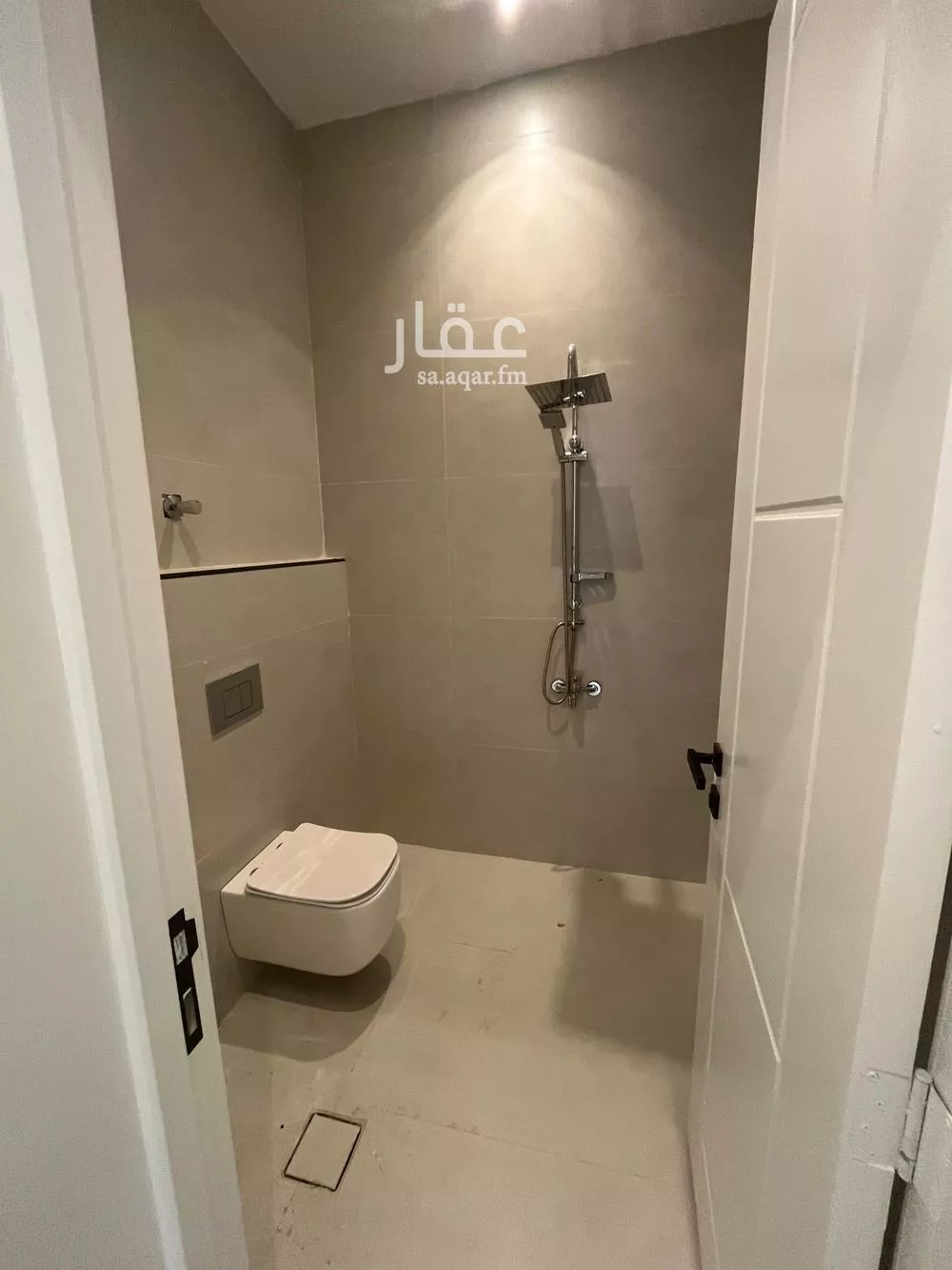 فيلا 4 غرف في الجنادرية 6
