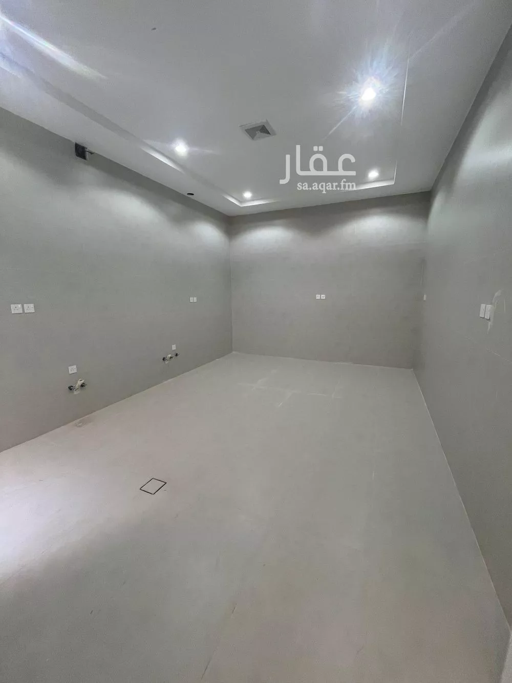 فيلا 4 غرف في الجنادرية 7