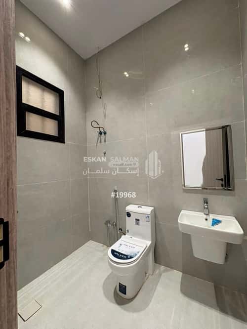 8 bedroom villa in Al Maizilah, Riyadh 4