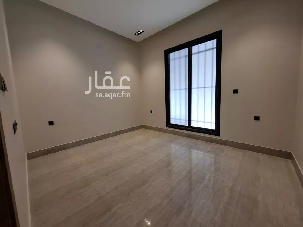 فيلا 5 غرف في العارض 14