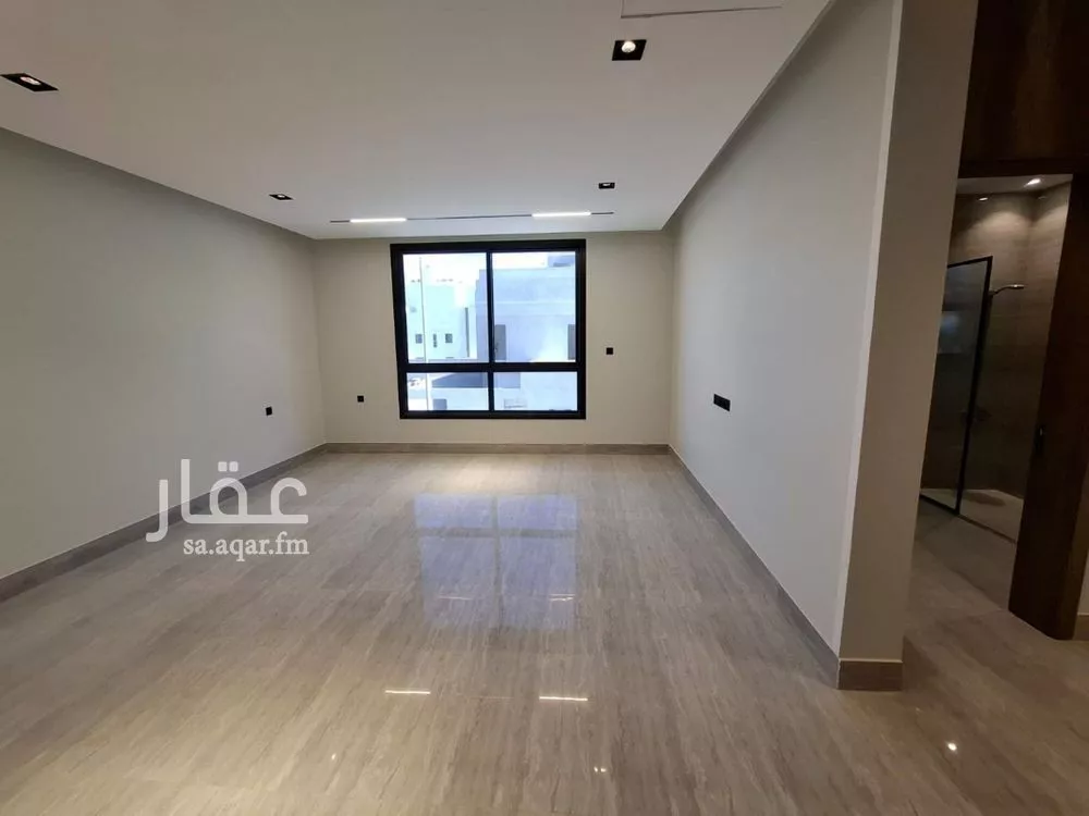 فيلا 5 غرف في العارض 19
