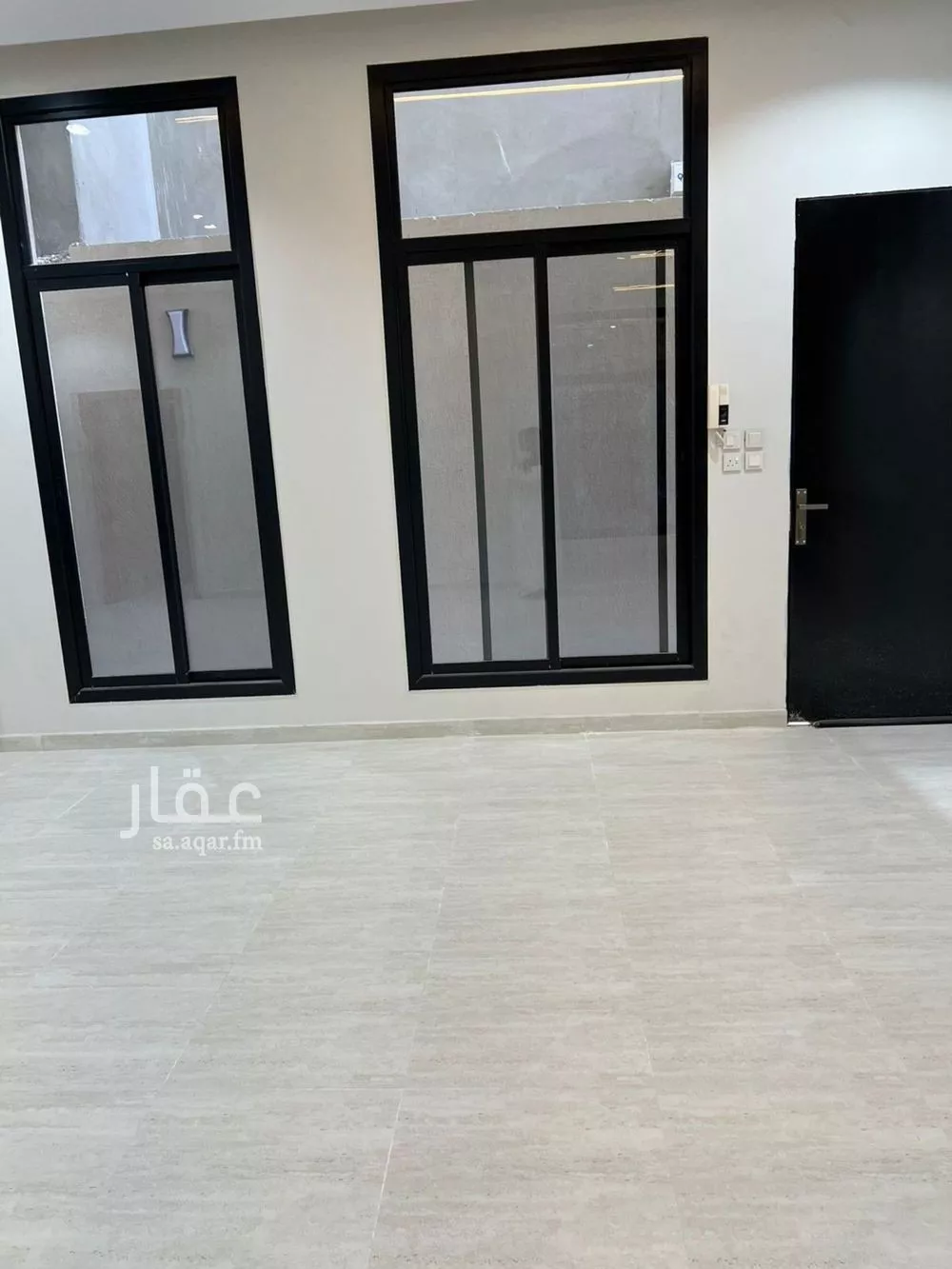 فيلا 11 غرف في الرمال 3