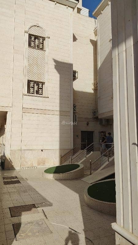 5 bedroom apartment in Bani Bayadah, Madinah 8