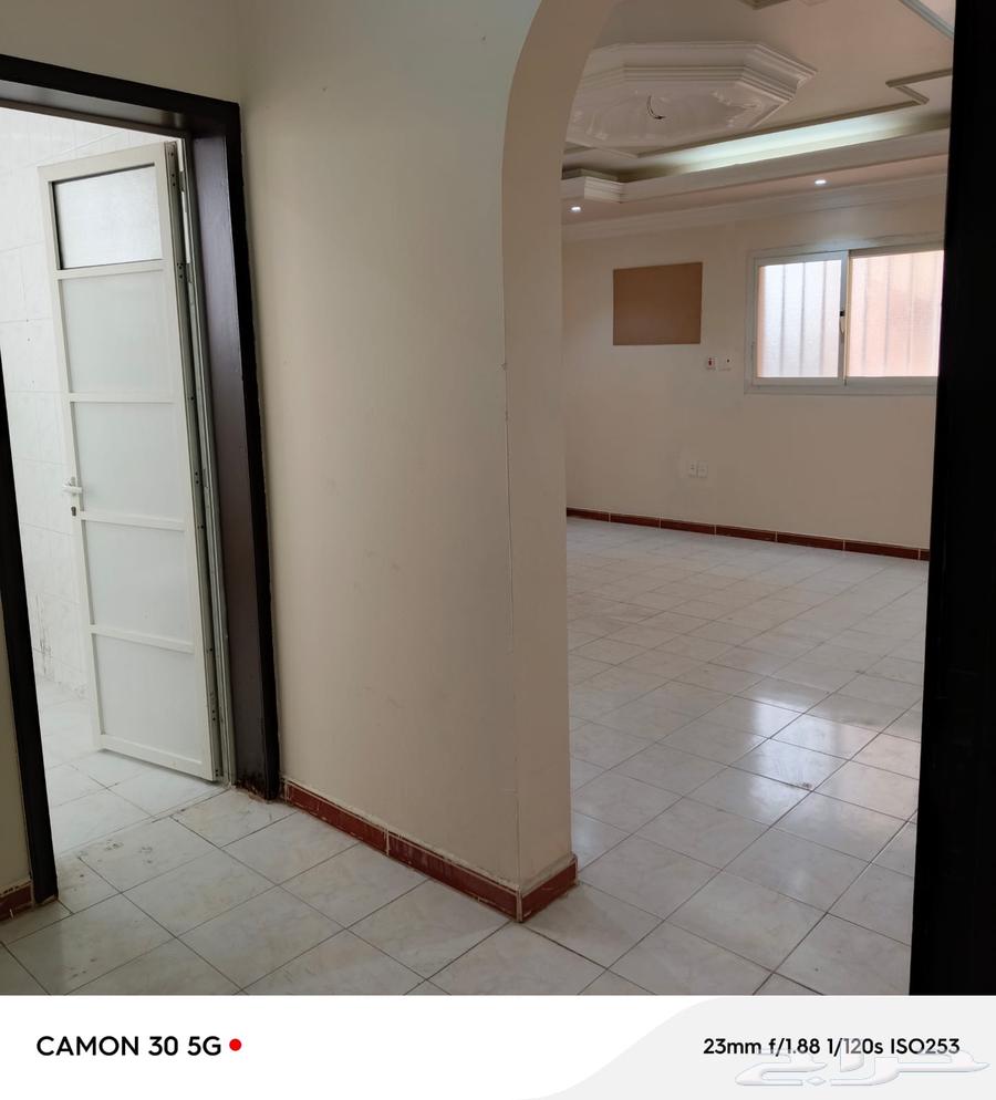 3 bedroom apartment in Al Hamra, Eastern Province 9