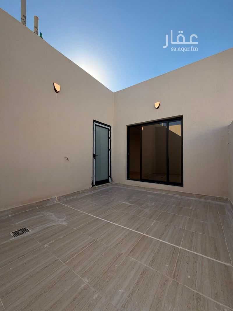 4 bedroom apartment in Taibah, Eastern Province 10