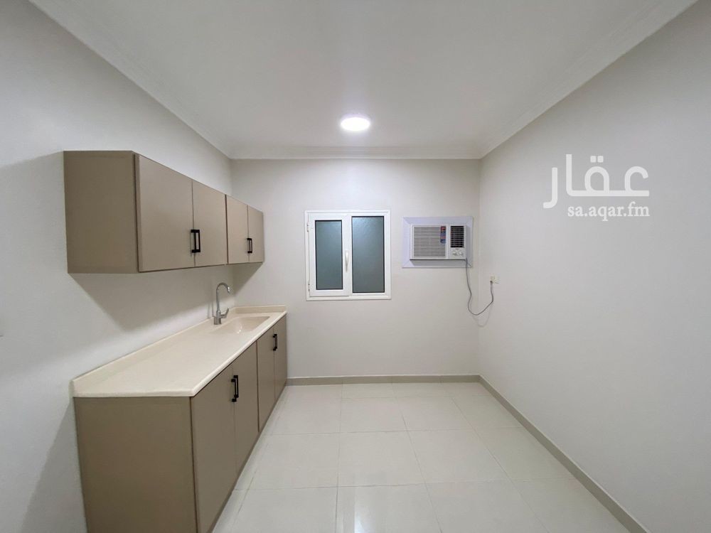 2 bedroom apartment in Taibah, Eastern Province 4