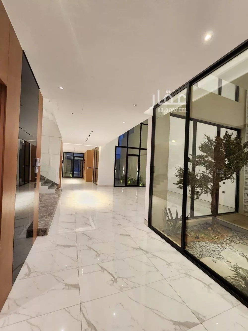 5 bedroom villa in Al Narjis 13