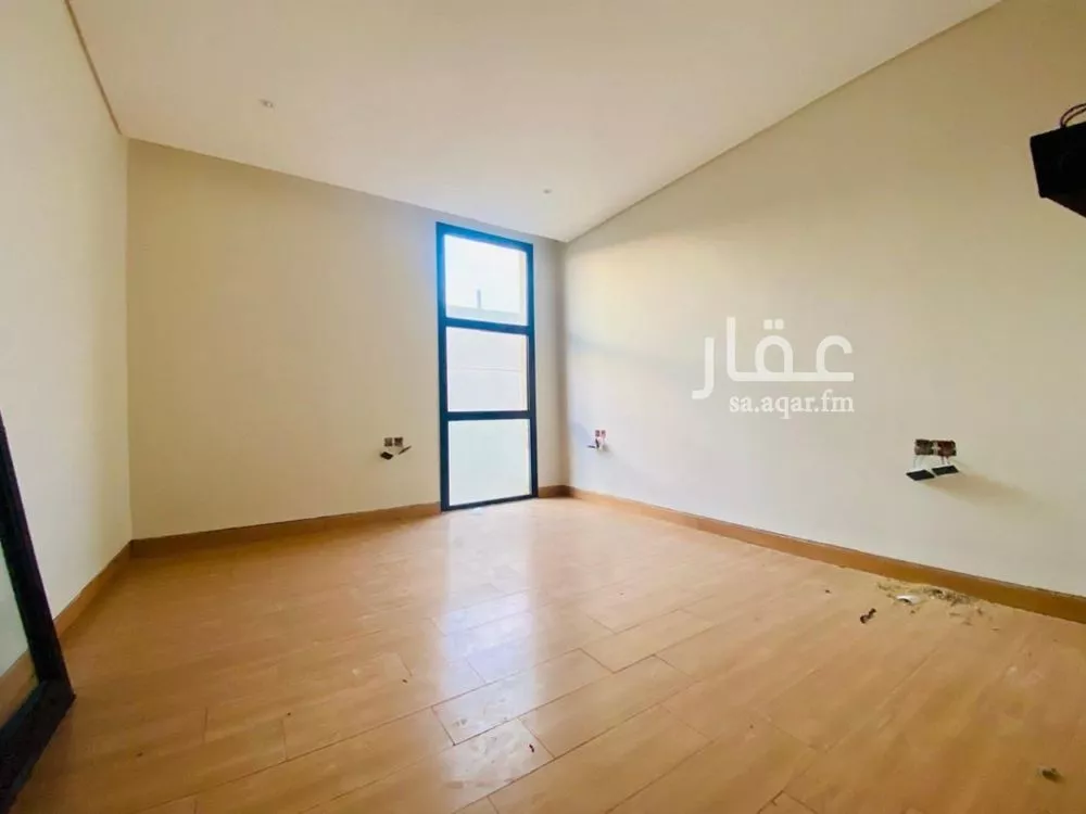 فيلا 6 غرف في المهدية 7