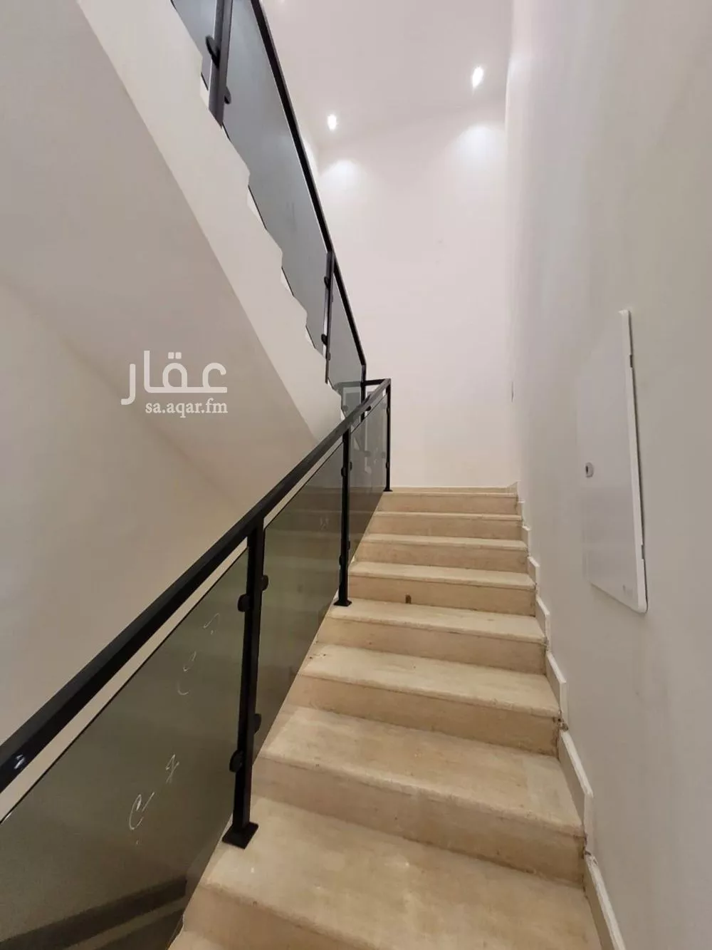 5 bedroom villa in Tuwaiq 16