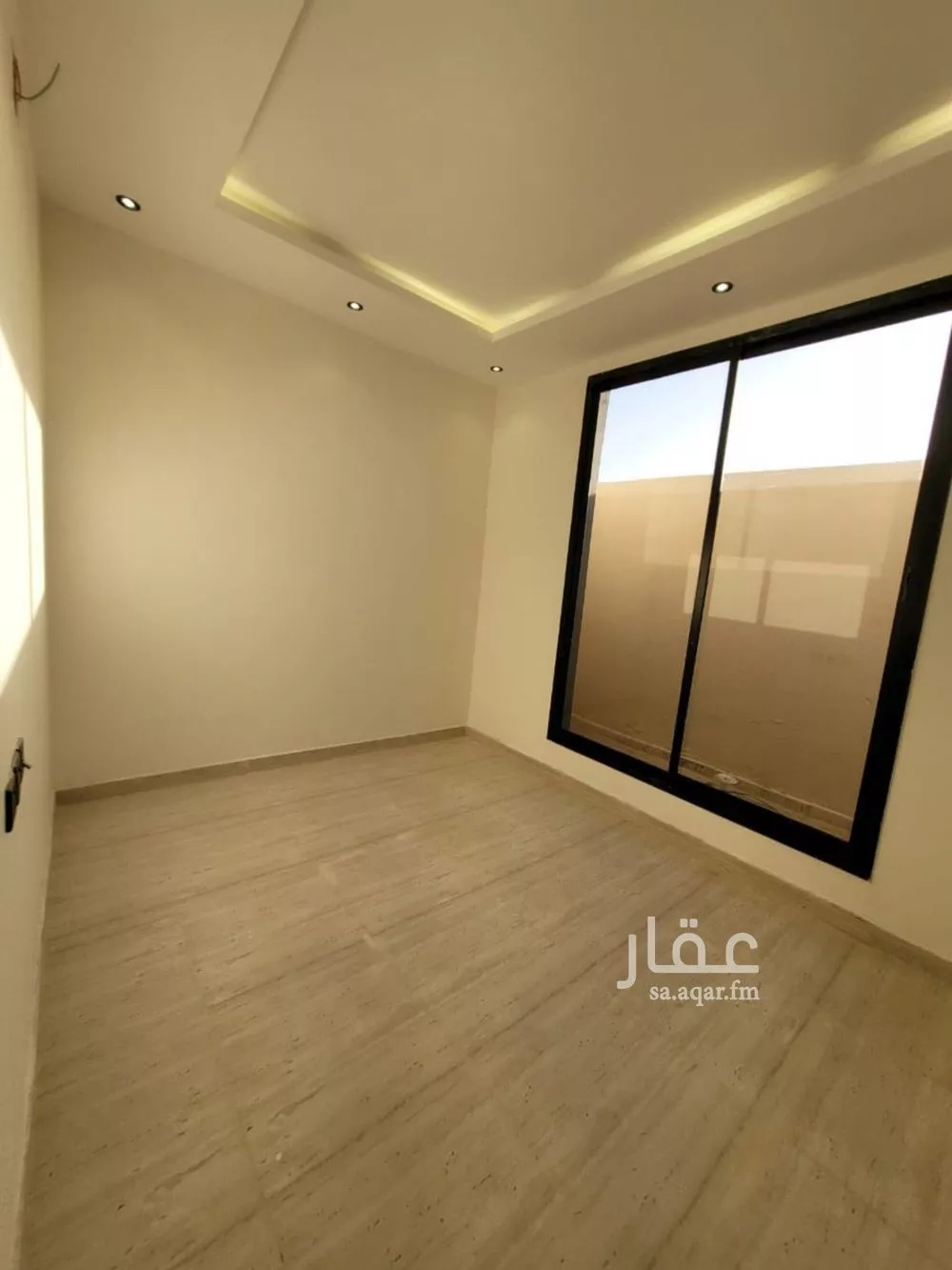 5 bedroom villa in Tuwaiq 17
