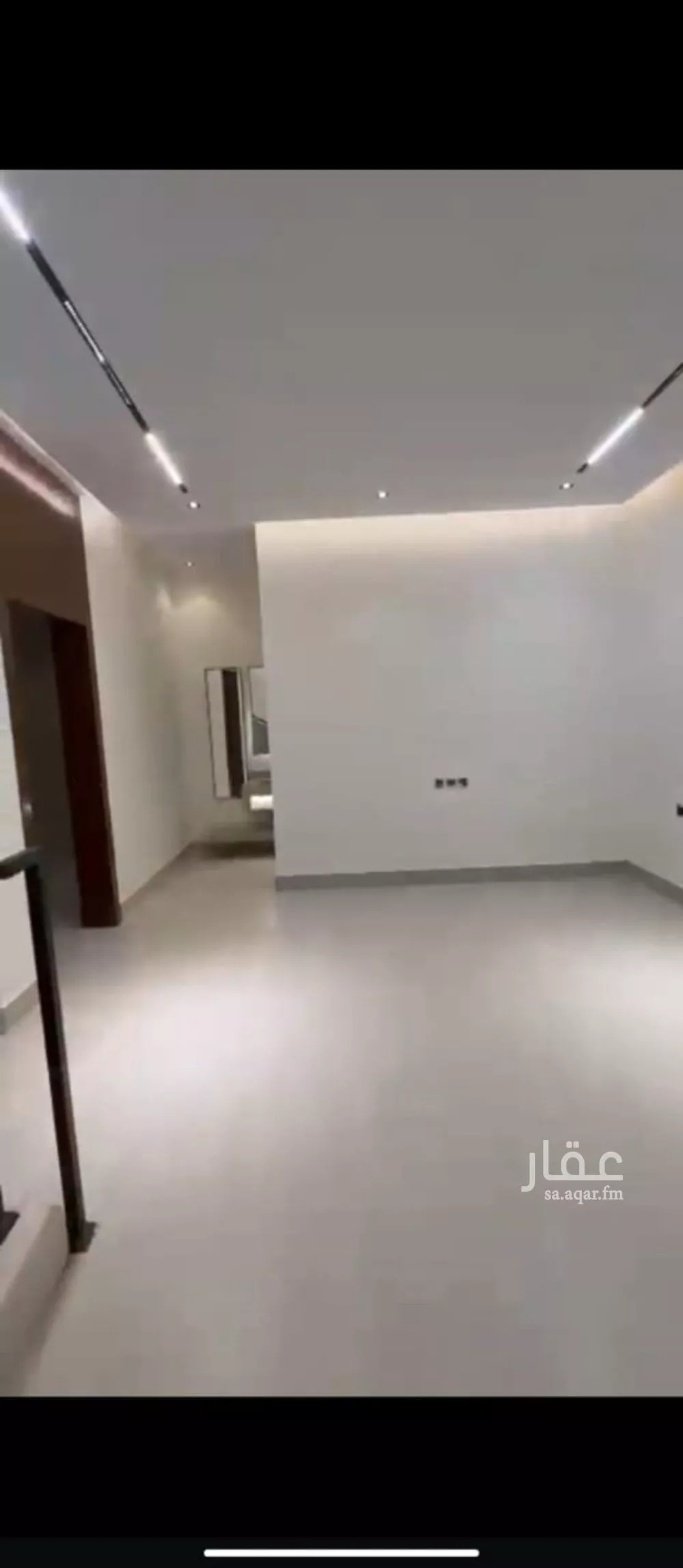فيلا 5 غرف في عكاظ 9