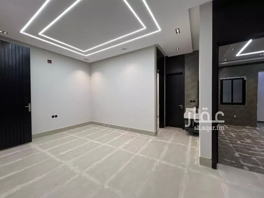 6 bedroom villa in Al Uraija Al Gharbiyah 18
