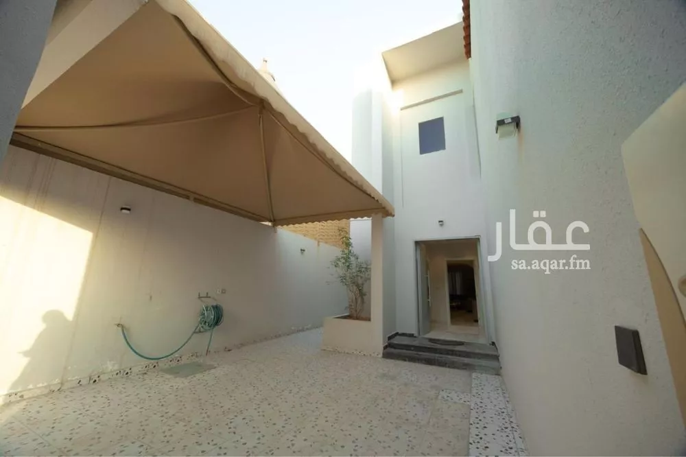 5 bedroom villa in Al Narjis 3