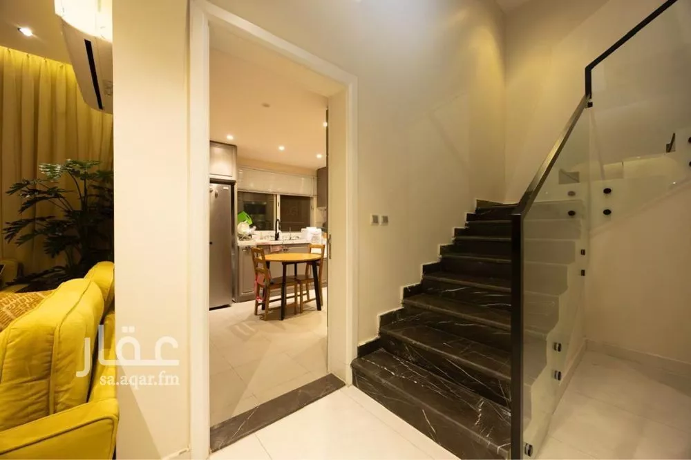 5 bedroom villa in Al Narjis 10