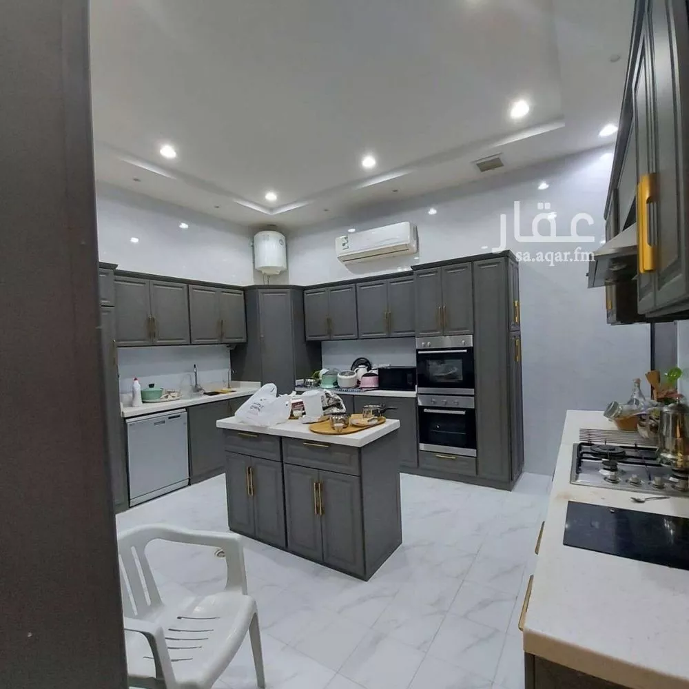 15 bedroom villa in Al Qadisiyah 15