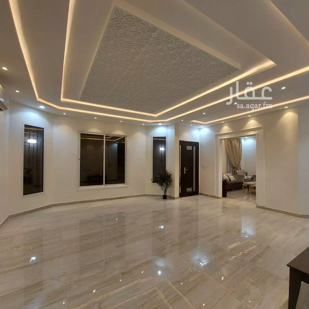 15 bedroom villa in Al Qadisiyah 17