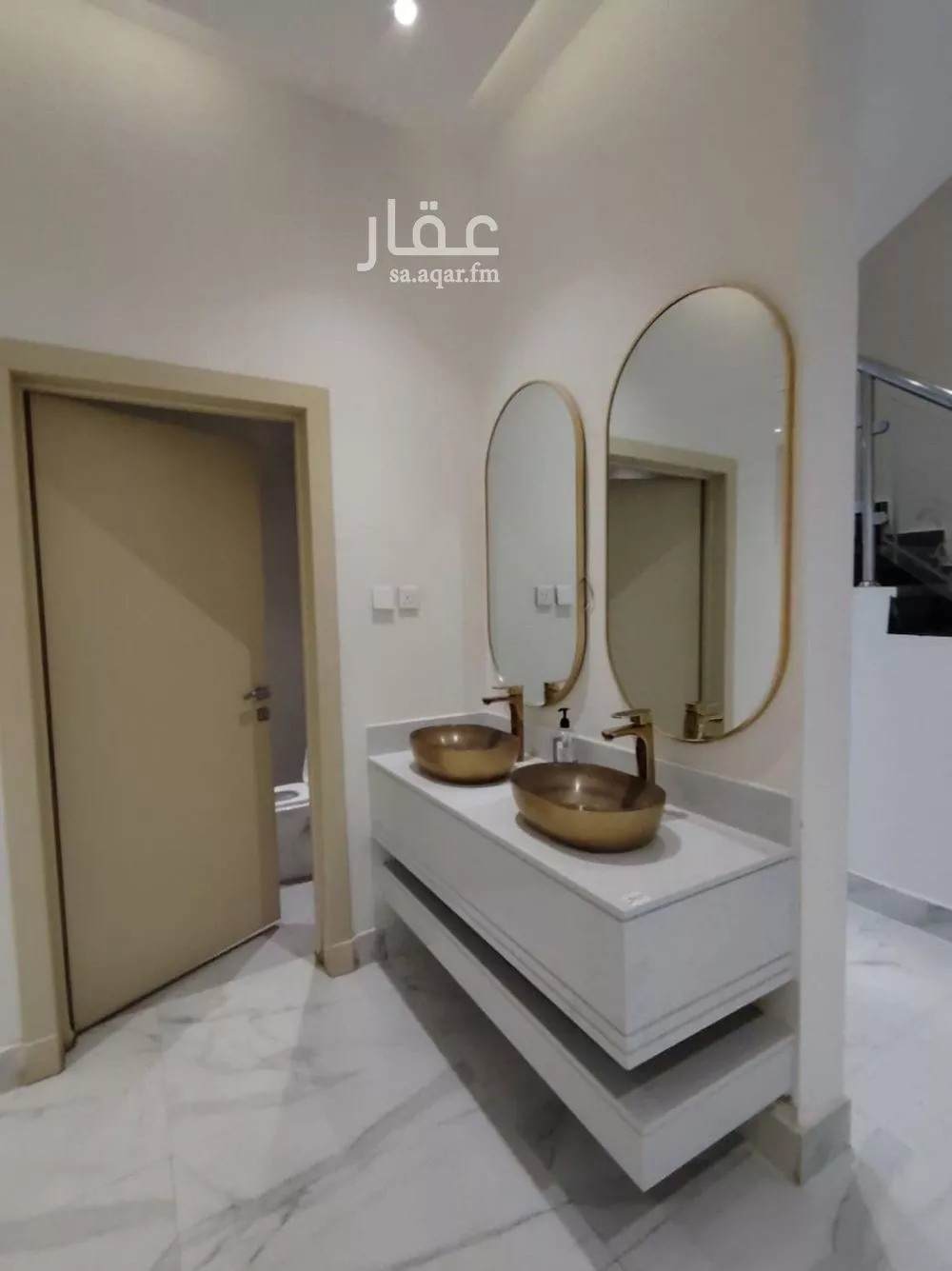 دوبلكس 10 غرف في عكاظ 23