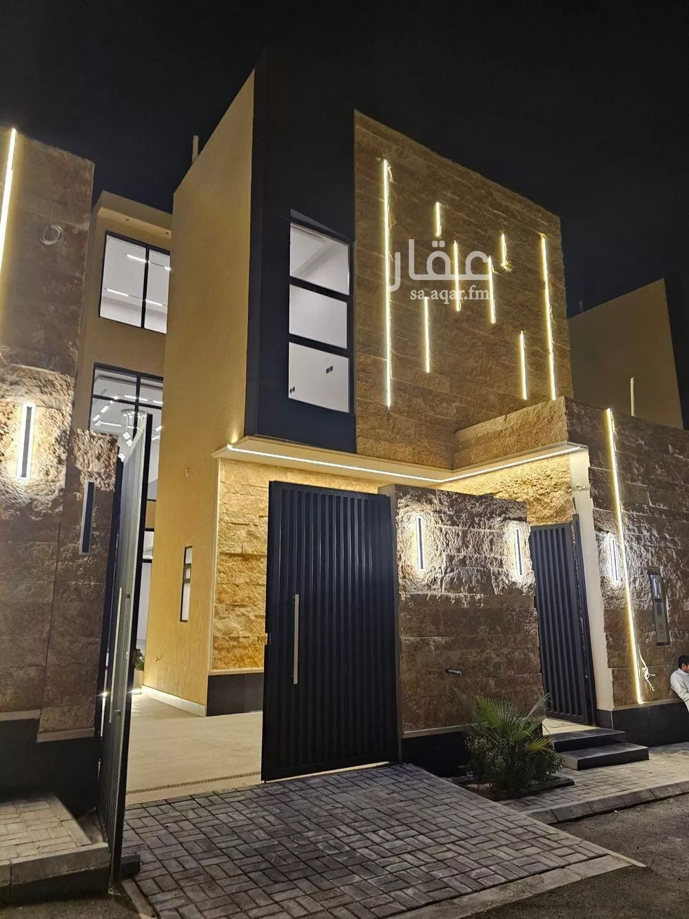 4 bedroom villa in Al Narjis 6