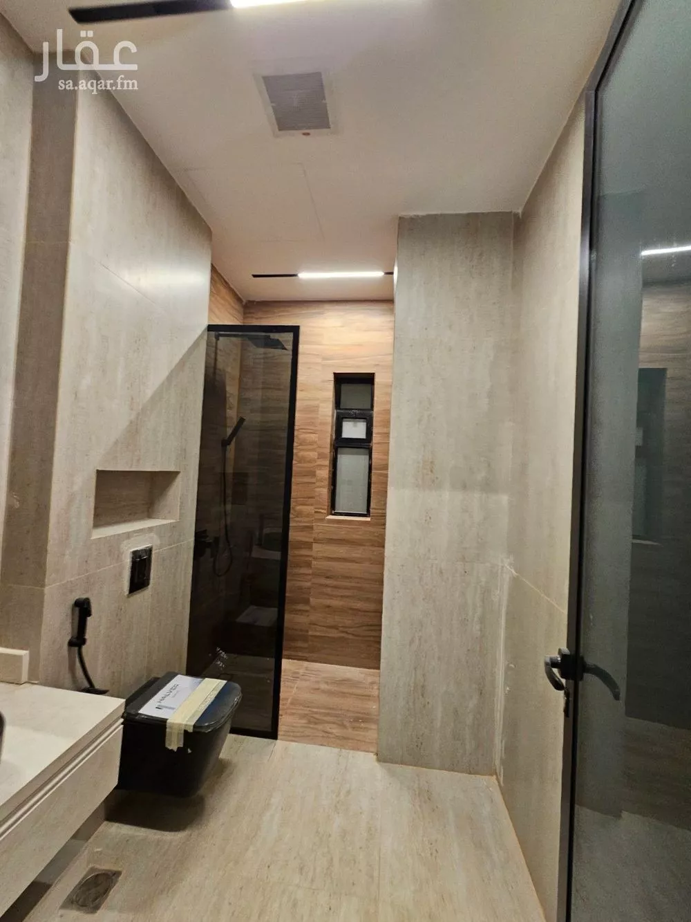 4 bedroom villa in Al Narjis 10