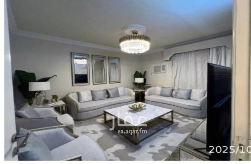 6 bedroom apartment in Al Munsiyah 6