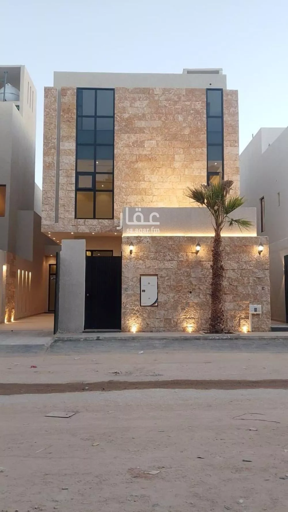 فيلا 7 غرف في الرمال 2