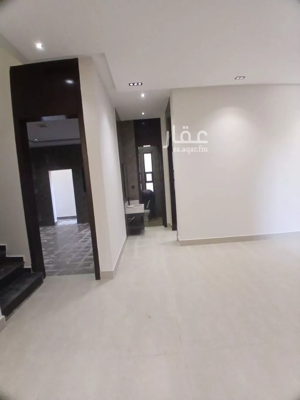 6 bedroom villa in Al Uraija Al Gharbiyah 14