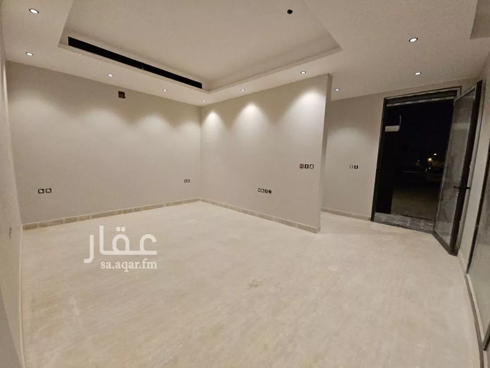 5 bedroom villa in King Faisal 11