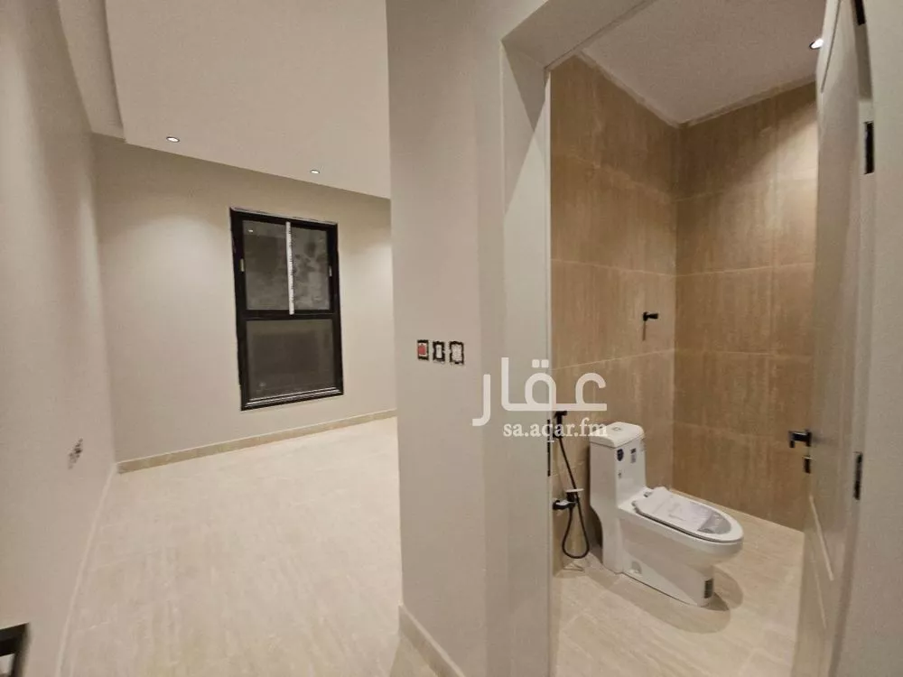 5 bedroom villa in King Faisal 15