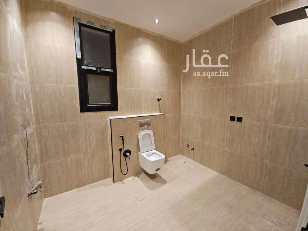 5 bedroom villa in King Faisal 21