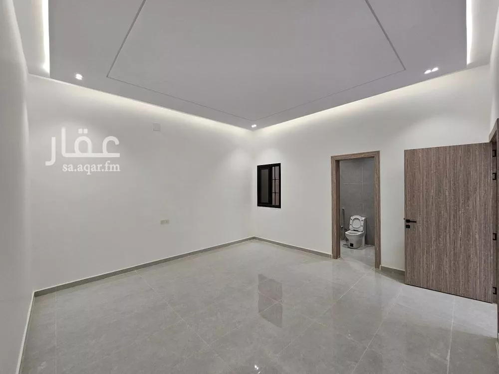 4 bedroom villa in Al Maizilah 20