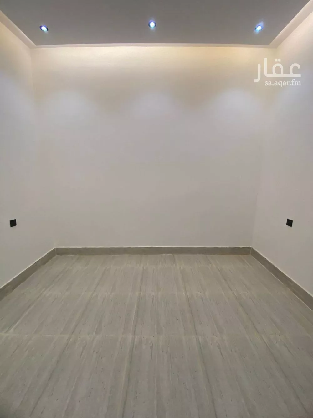8 bedroom villa in Tuwaiq 12