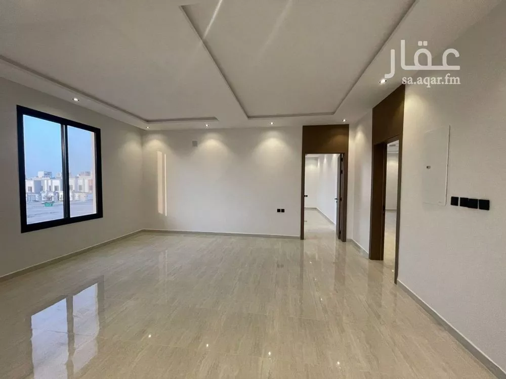 5 bedroom villa in Al Rimal 11