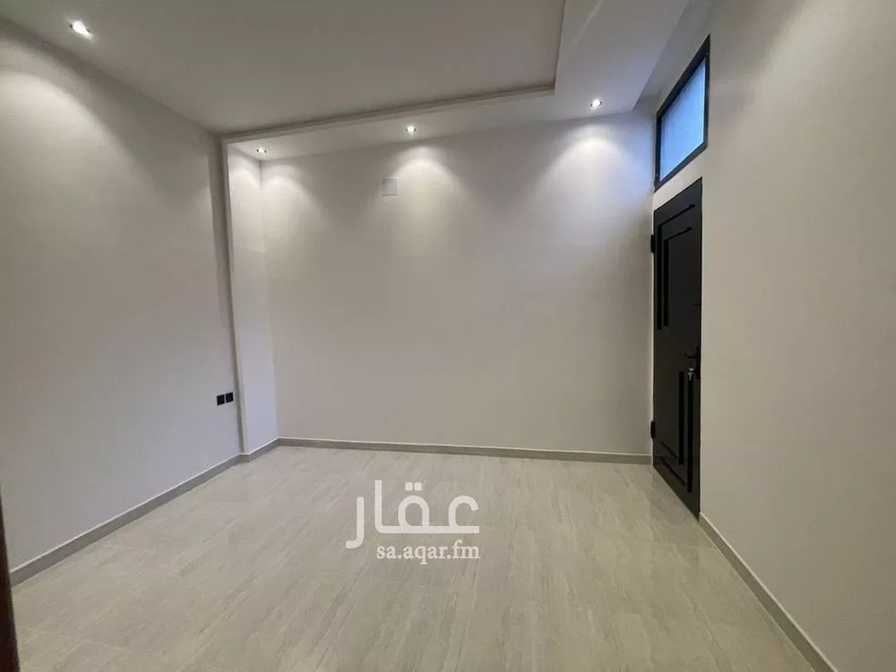 5 bedroom villa in Al Rimal 14