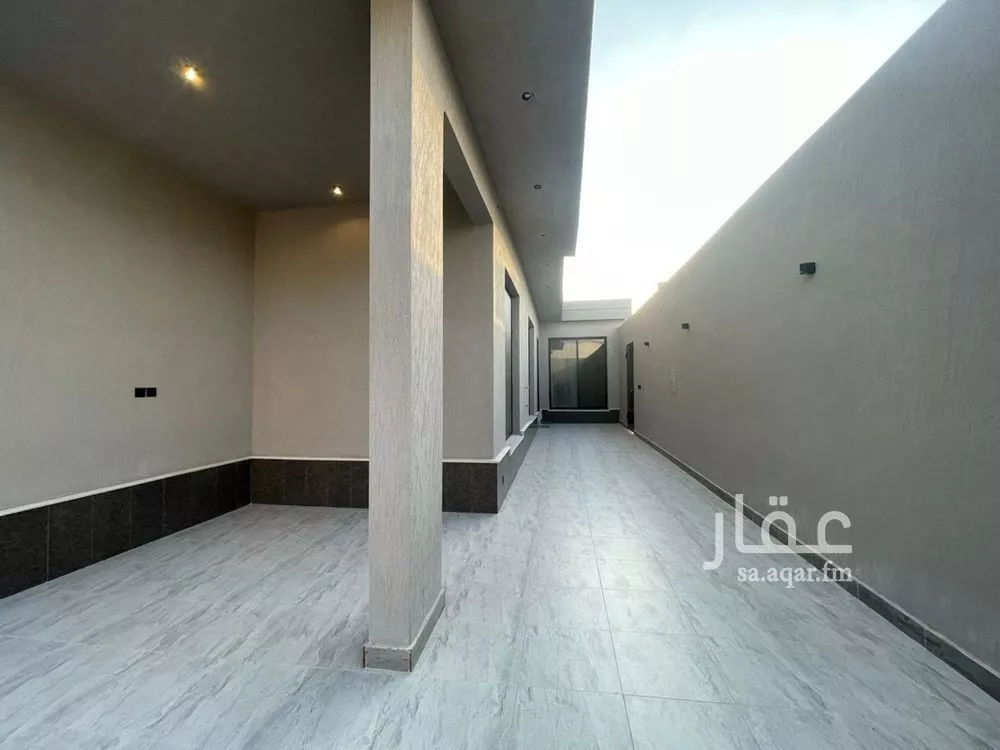 5 bedroom villa in Al Rimal 18