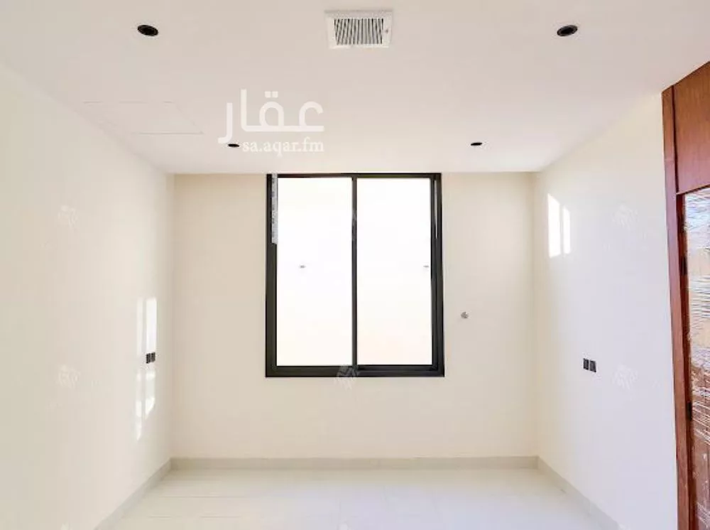 فيلا 4 غرف في المهدية 15