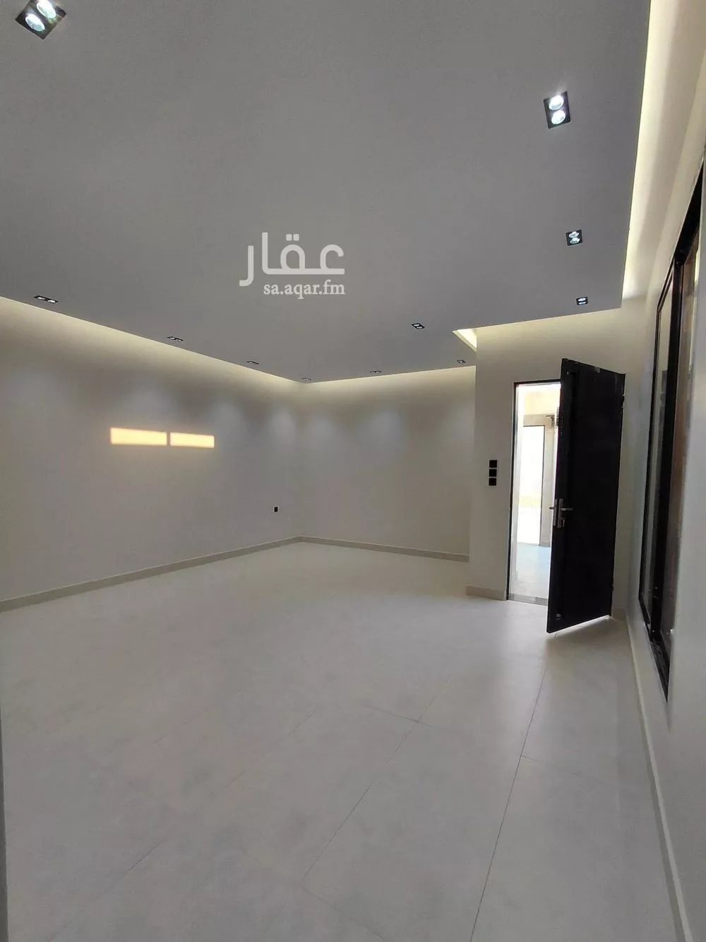 فيلا 6 غرف في الرمال 20