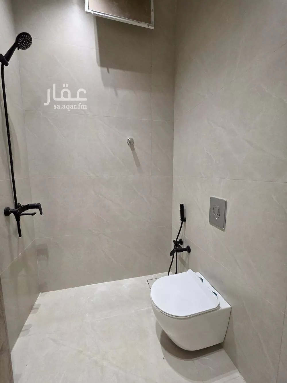 6 bedroom villa in Al Khaleej 12