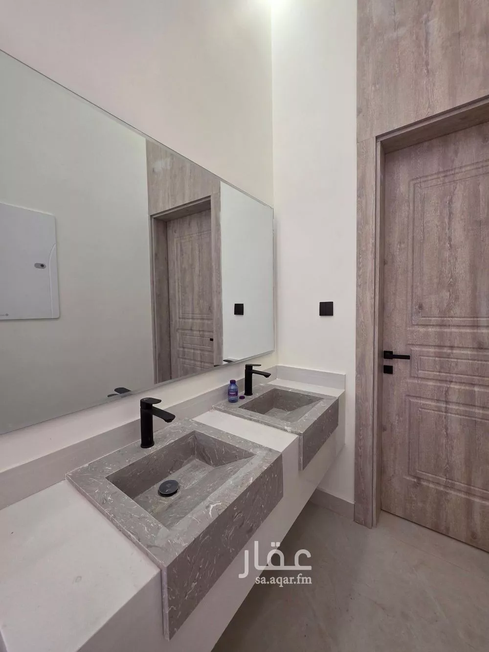 6 bedroom villa in Al Khaleej 5