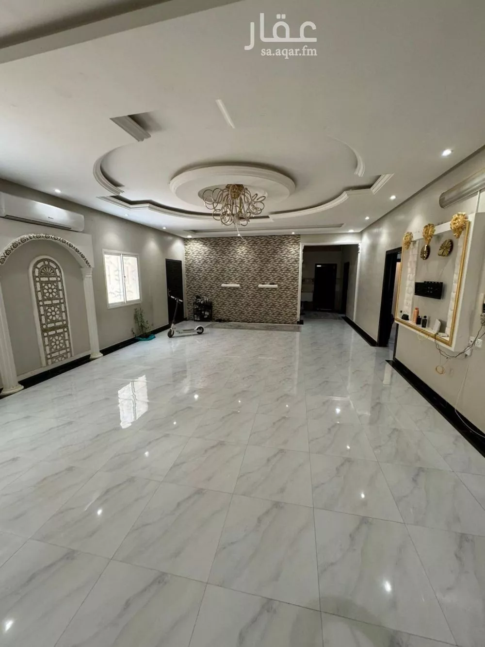 فيلا 5 غرف في ظهرة نمار 8
