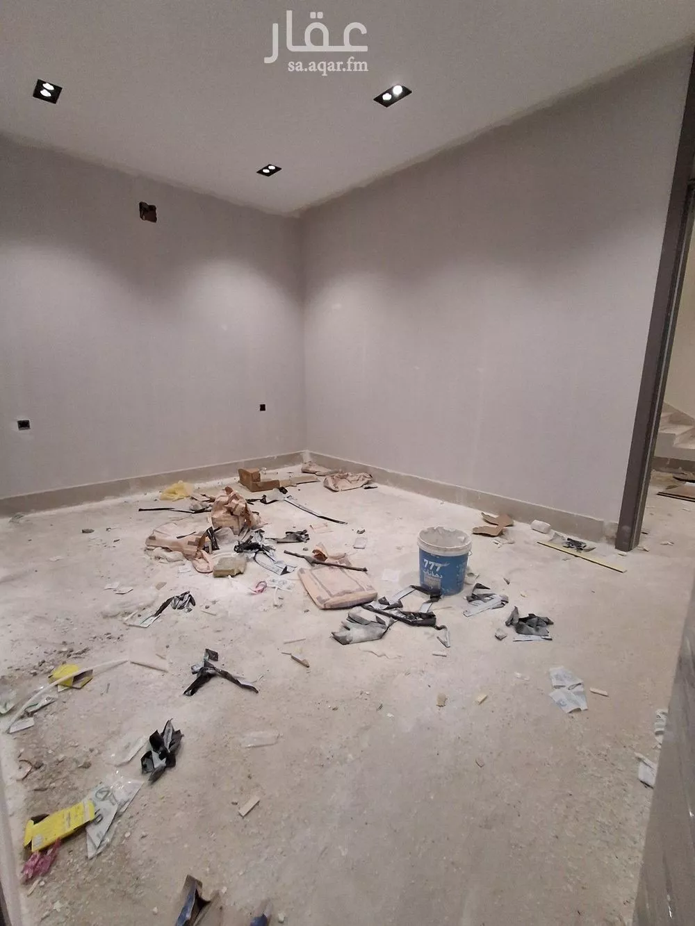 5 bedroom villa in Al Uraija Al Gharbiyah 5