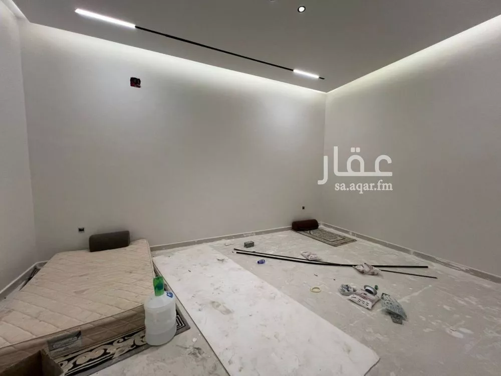 7 bedroom villa in Al Hazm 24