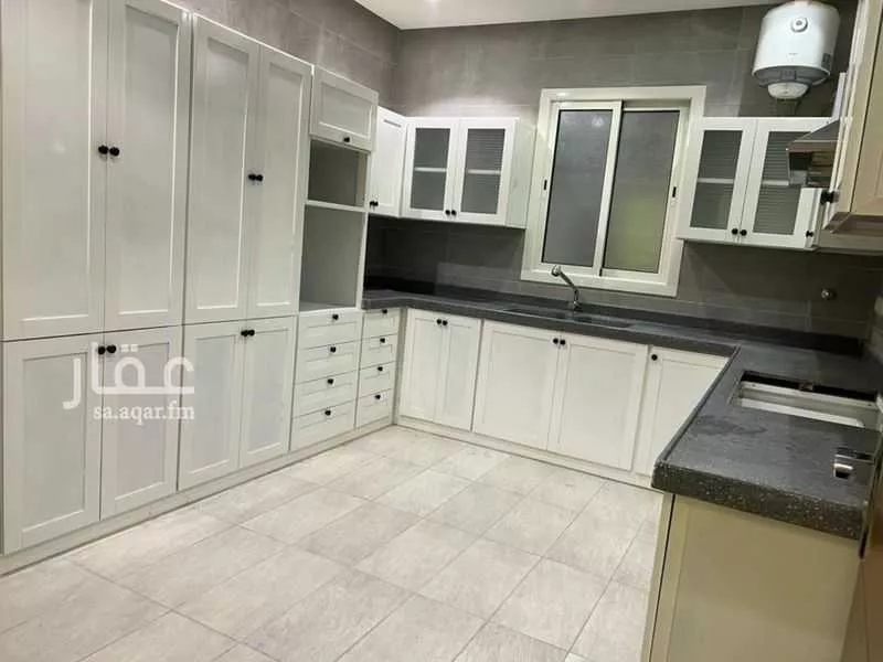 دور 3 غرف في العارض 8
