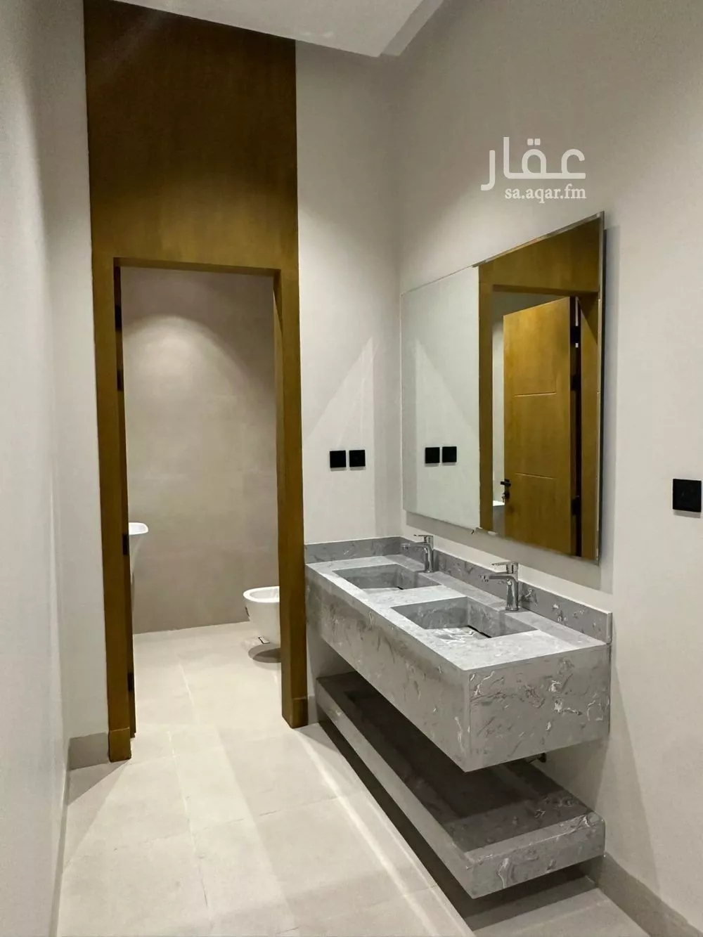 فيلا 5 غرف في النرجس 14