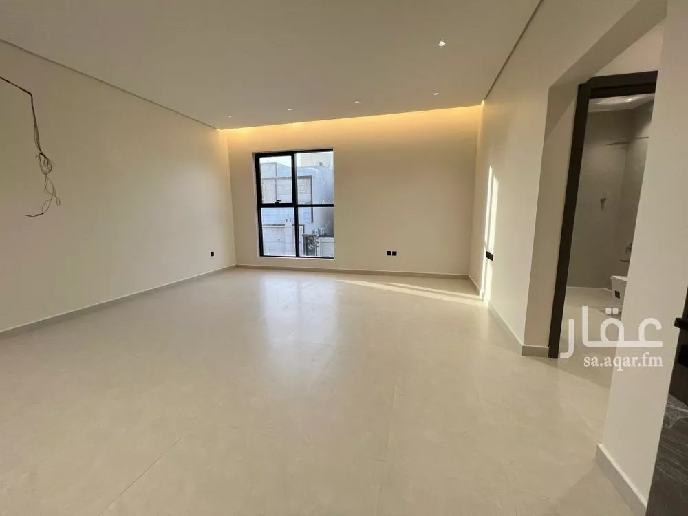 6 bedroom villa in Dhahrat Laban 15