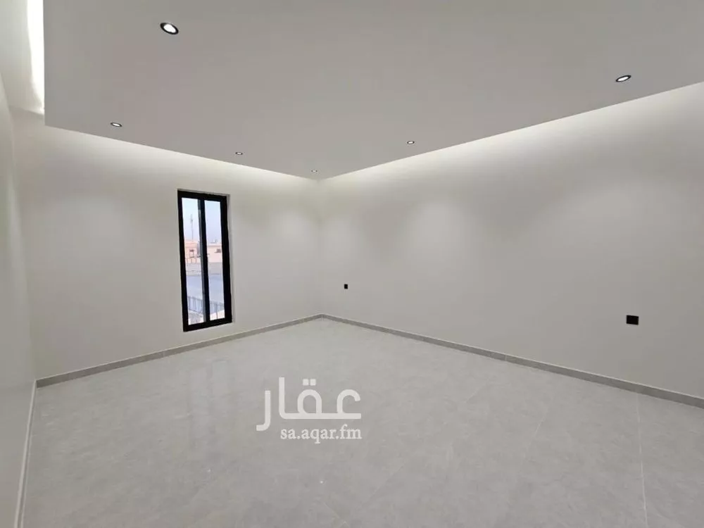 5 bedroom villa in Dahiat Namar 6